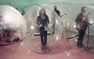 Watch The Flaming Lips perform ‘God and the Policeman’ on ‘Fallon’ - www.nme.com - USA