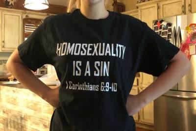 Pastor threatens school with lawsuit after daughter sent home for homophobic t-shirt - www.metroweekly.com - Tennessee - county Livingston