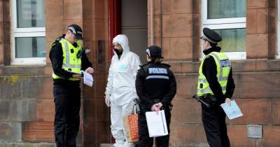 Man critical in hospital after serious incident in Renfrewshire flat - www.dailyrecord.co.uk