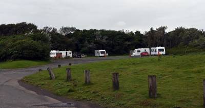Travellers given green light to stay at Irvine beach park due to Covid-19 crisis - www.dailyrecord.co.uk