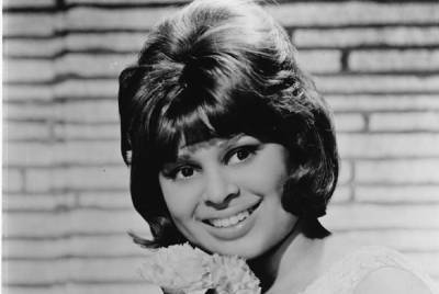 Edna Wright (1944 – 2020), Honey Cone lead singer - legacy.com