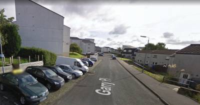 Topless drug dealer found with £10k of heroin in fortified Falkirk house - www.dailyrecord.co.uk