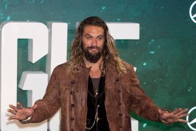 Jason Momoa urges Warner Bros. to conduct a ‘proper investigation’ into Ray Fisher’s claims - www.hollywood.com