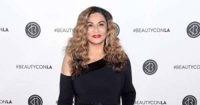 Tina Knowles-Lawson proud 'private' daughters Beyonce and Solange Knowles - www.msn.com