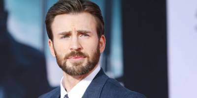Chris Evans Opened Up About His Nude Photo Leak - www.marieclaire.com