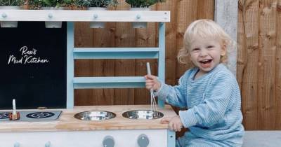 Stacey Solomon gives £60 mud kitchen for Rex incredible personalised makeover to save money - www.ok.co.uk