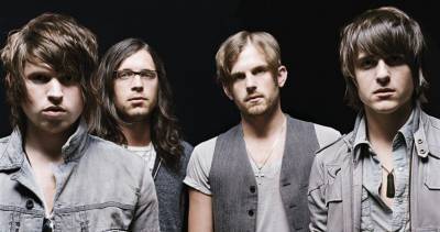 Official Charts Flashback 2008 - Kings of Leon - Sex On Fire - www.officialcharts.com