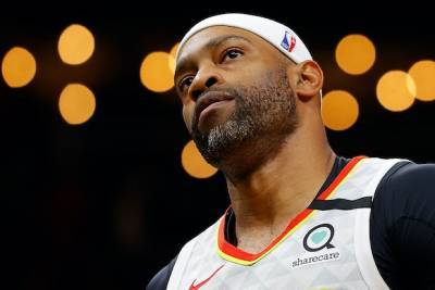Vince Carter Signs Multi-Year Deal With ESPN as NBA and College Basketball Analyst - thewrap.com - Chicago - New Jersey