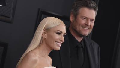 Gwen Stefani Just Photoshopped Blake Shelton Over a Picture of Her Ex-Husband - stylecaster.com - USA