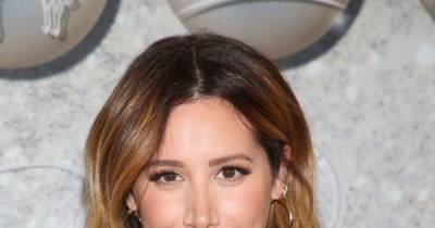 Ashley Tisdale pregnant with first child — see her announcement - www.wonderwall.com - France