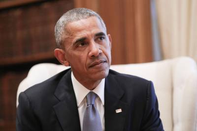 Barack Obama to release presidential memoirs in November - www.hollywood.com