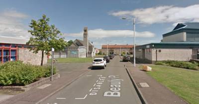 Man in hospital after alleged stabbing in Kirkcaldy as cops make arrest - www.dailyrecord.co.uk