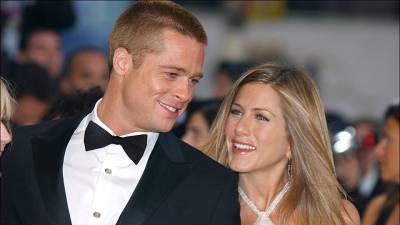 Jennifer Aniston Called Brad Pitt ‘So Sexy’ During a Table Read We’re Blushing - stylecaster.com