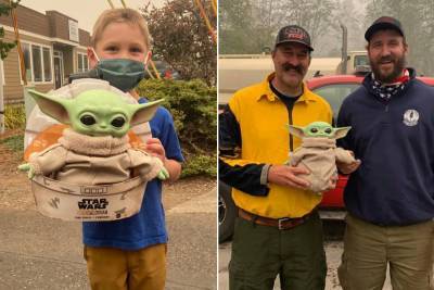 5-year-old gifts Baby Yoda doll to ‘lonely’ firefighters on wildfire frontlines - nypost.com - state Oregon