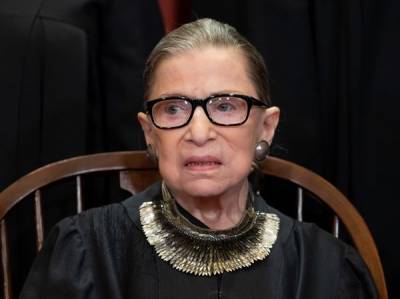 Celebrities rush to pay tribute to ‘icon’ Ruth Bader Ginsburg - www.breakingnews.ie - USA