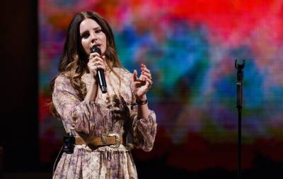 Lana Del Rey gives album update from video set of new single ‘Chemtrails Over The Country Club’ - www.nme.com