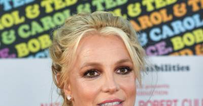 Britney Spears claps back at claims she recycles Instagram photos - www.wonderwall.com