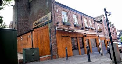 Bars forced to shut after large groups found 'singing and dancing together' are allowed to reopen - www.manchestereveningnews.co.uk - city Wigan