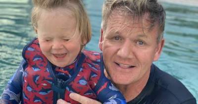 Gordon Ramsay gives baby son Oscar, one, first swimming lesson in newly renovated pool at Cornwall home - www.msn.com