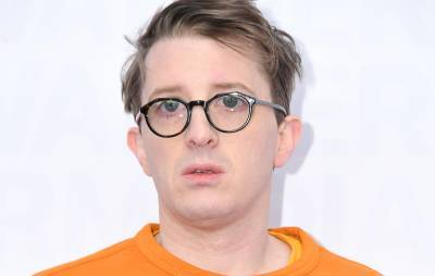 HBO pulls James Veitch comedy special following rape allegations - www.nme.com