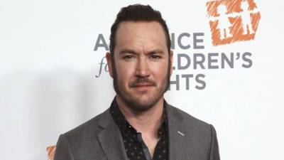 Mark-Paul Gosselaar on Revisiting ‘Saved by the Bell’ Through ‘Zack to the Future’ Podcast and New Peacock Series - variety.com