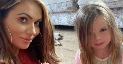 Amy Childs overcome with emotion and 'can't stop crying' as daughter Polly starts pre-school - www.ok.co.uk