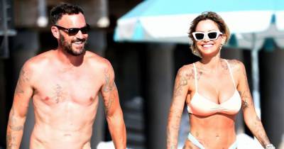 Brian Austin Green Hits the Beach With Tina Louise After Their Split - www.usmagazine.com - California