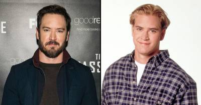 Mark-Paul Gosselaar Admits It’s ‘Torturous’ Rewatching and Critiquing Himself on ‘Saved by the Bell’ - www.usmagazine.com
