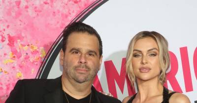 Lala Kent and Randall Emmett use skydiver to reveal gender of child - www.wonderwall.com - county Randall - city Kent