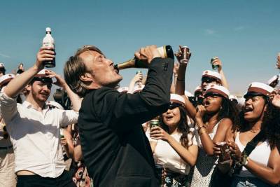 ‘Another Round’ Film Review: Mads Mikkelsen Ties One On for Thomas Vinterberg - thewrap.com - Norway