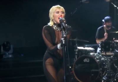 Miley Cyrus Performs Electrifying Cover Of Blondie’s ‘Heart Of Glass’ For iHeartRadio Fest - etcanada.com
