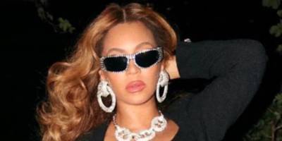 Beyoncé Shows Off Black Crop Top, Skirt, and Lots of Diamonds in a Rare Outfit of the Day Post - www.elle.com