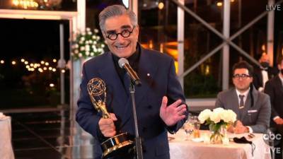 'Schitt's Creek' sweeps Emmy comedy awards - abcnews.go.com - county Levy