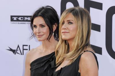 Friends stars reunite for Primetime Emmys skit - www.hollywood.com