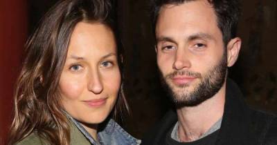 Penn Badgley & Domino Kirke Welcome Their First Child With Placenta Heart Instagram - www.msn.com