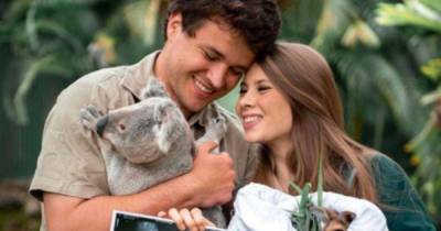Bindi Irwin reveals gender of first baby - see her cute reaction - www.msn.com