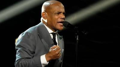 'America's Got Talent': Archie Williams Brings New, Emotional Meaning to Beatles' 'Blackbird' in Finals - www.etonline.com