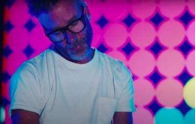 Watch Matt Berninger dance on his own in dazzling ‘One More Second’ video - www.nme.com