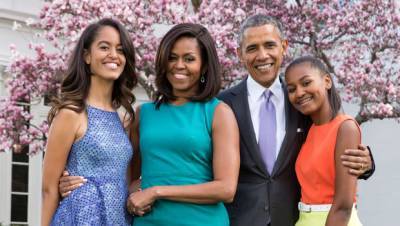 Michelle Obama Jokes Malia, 22, Sasha,19, Are ‘No Longer Thrilled’ To Be With Her Barack In Quarantine - hollywoodlife.com