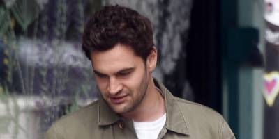 Tom Bateman Wears Wedding Band During Run In With Co-Star Olivia Cooke - www.justjared.com - London