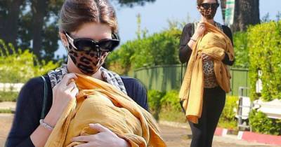 Katherine Schwarzenegger and one-month-old daughter Lyla on stroll - www.msn.com