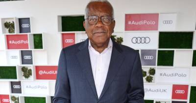 Sir Trevor McDonald ‘splits from wife of 34 years’ as he ‘moves into bachelor pad’ - www.ok.co.uk