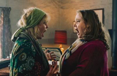 Rom-Com ‘Falling For Figaro’, With Joanna Lumley & Danielle Macdonald, Sells To UK, Spain, Aus/NZ, China, More - deadline.com - Britain - Spain - China - Israel
