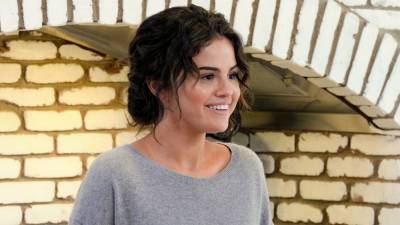Where to Buy Selena Gomez's Rainbow Knives From Her Cooking Series 'Selena + Chef' - www.etonline.com