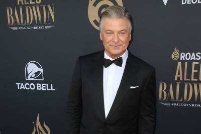 Alec Baldwin offers support to Ellen DeGeneres as she fights toxic talk show drama - www.hollywood.com