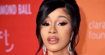 Cardi B Says She’s Not Dating After Her Split From Offset, But Her ‘DMs Are Flooded’ - www.usmagazine.com