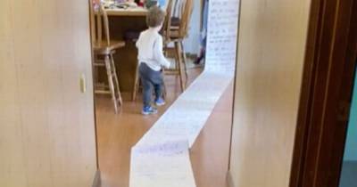 'Batty' neighbour sends 15 metre-long abusive note to mum in dispute over children's toys - www.dailyrecord.co.uk