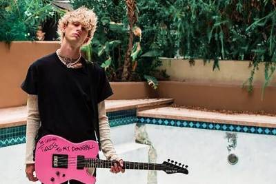 Machine Gun Kelly’s ‘Tickets to My Downfall’ is a punk move - nypost.com