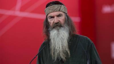 'Duck Dynasty' star Phil Robertson envisions a 'political assassination' on Trump's Supreme Court nominee - www.foxnews.com