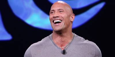 Dwayne 'The Rock' Johnson Makes His First-Ever Presidential Endorsement - www.justjared.com - county Johnson